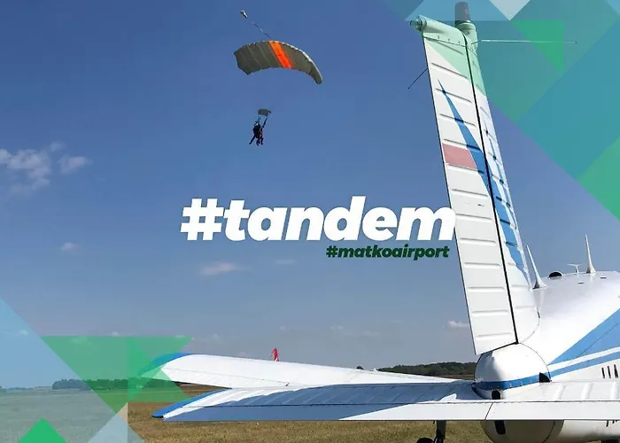 Airport Es Elmenykoezpont